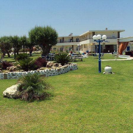 أفانتو Al Mare Apartments المظهر الخارجي الصورة