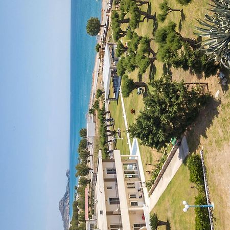 أفانتو Al Mare Apartments المظهر الخارجي الصورة