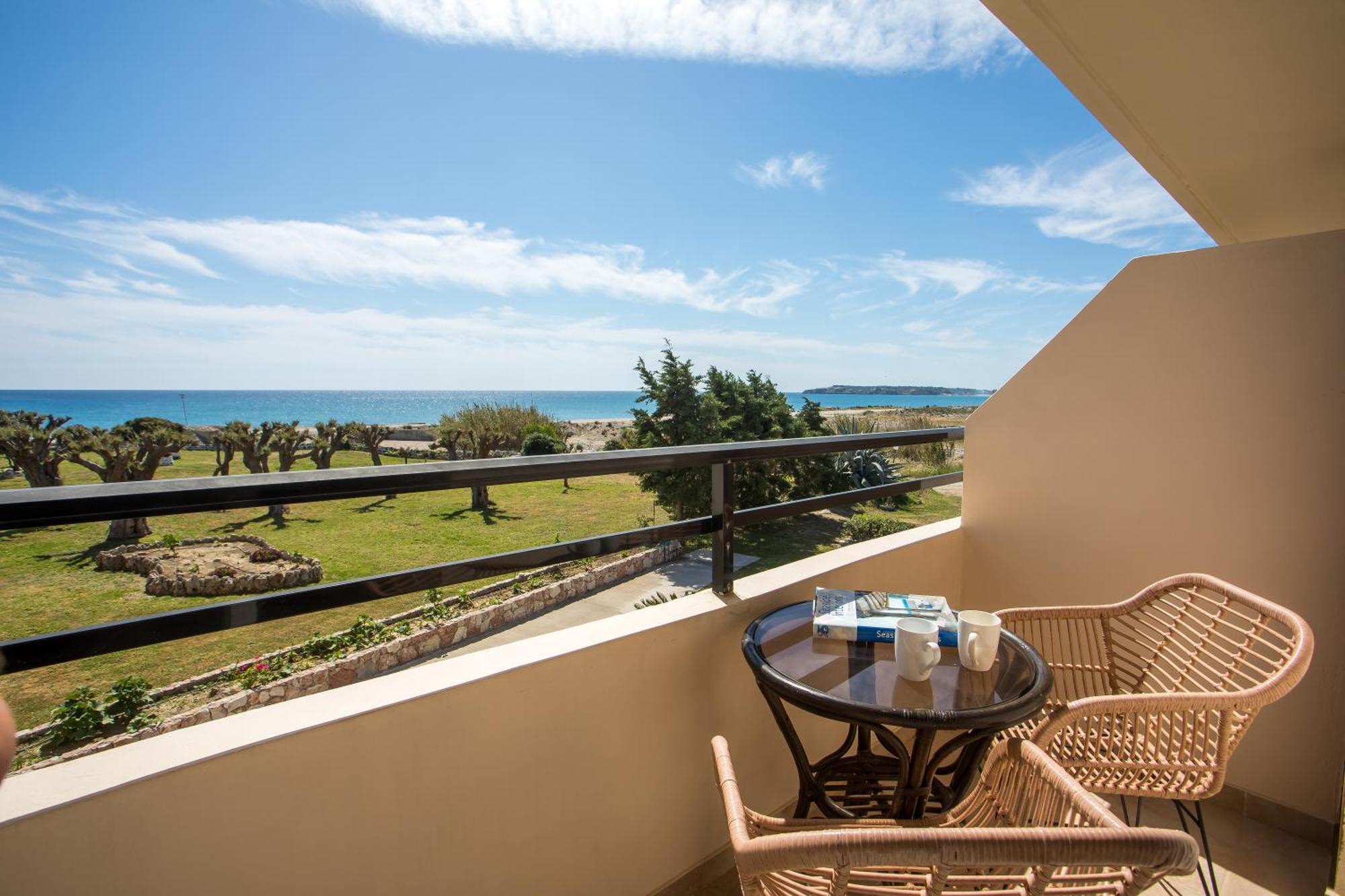 أفانتو Al Mare Apartments المظهر الخارجي الصورة