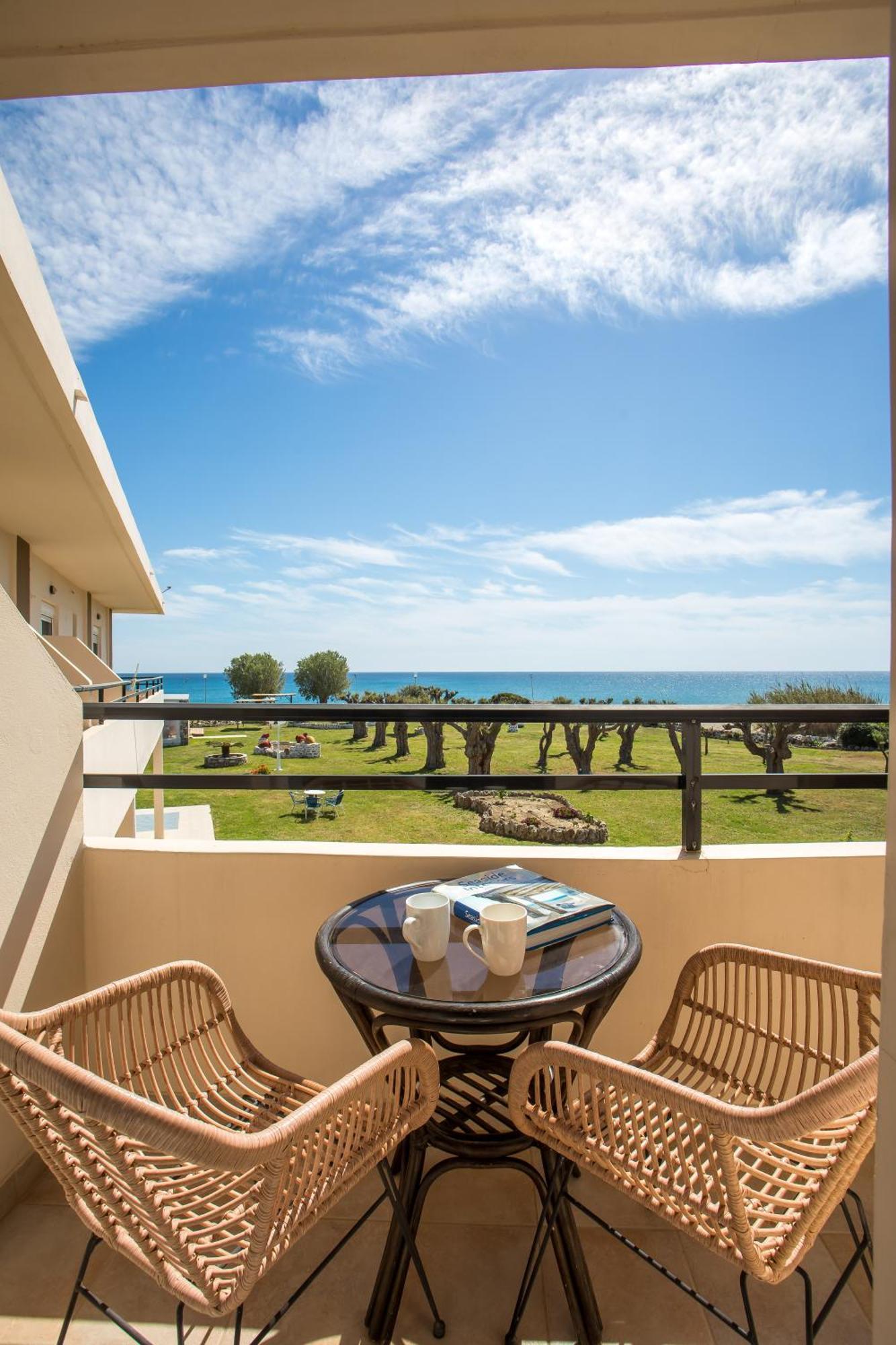 أفانتو Al Mare Apartments المظهر الخارجي الصورة