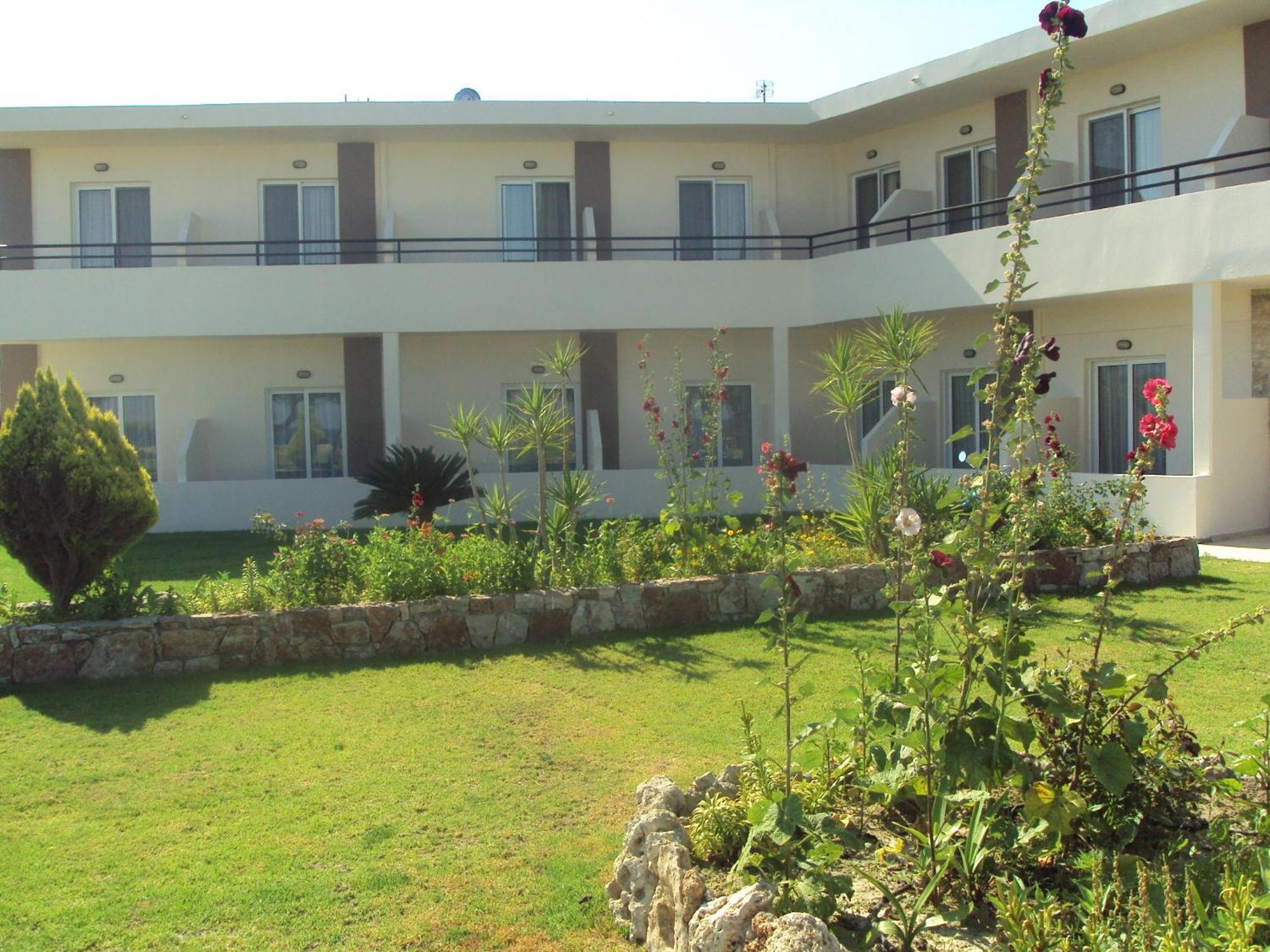 أفانتو Al Mare Apartments المظهر الخارجي الصورة