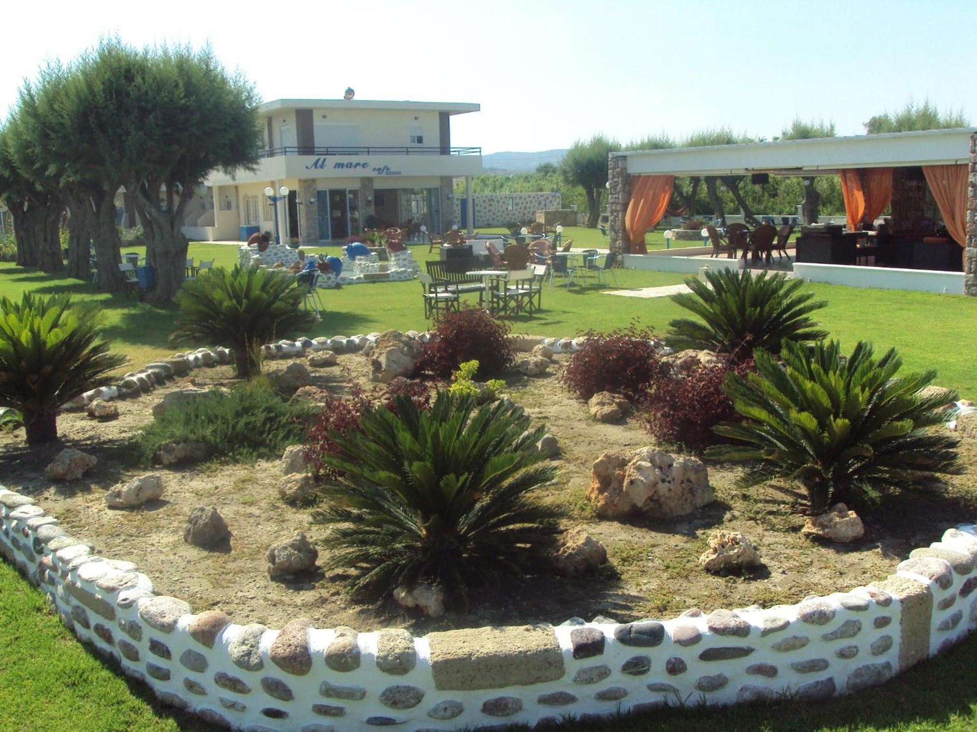 أفانتو Al Mare Apartments المظهر الخارجي الصورة