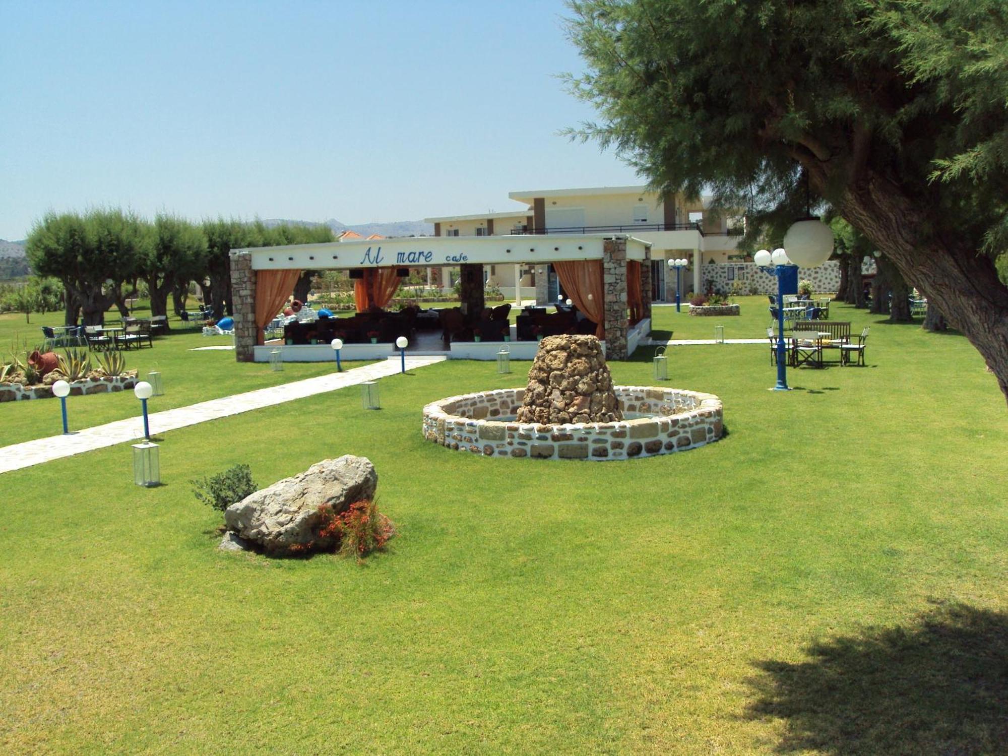 أفانتو Al Mare Apartments المظهر الخارجي الصورة