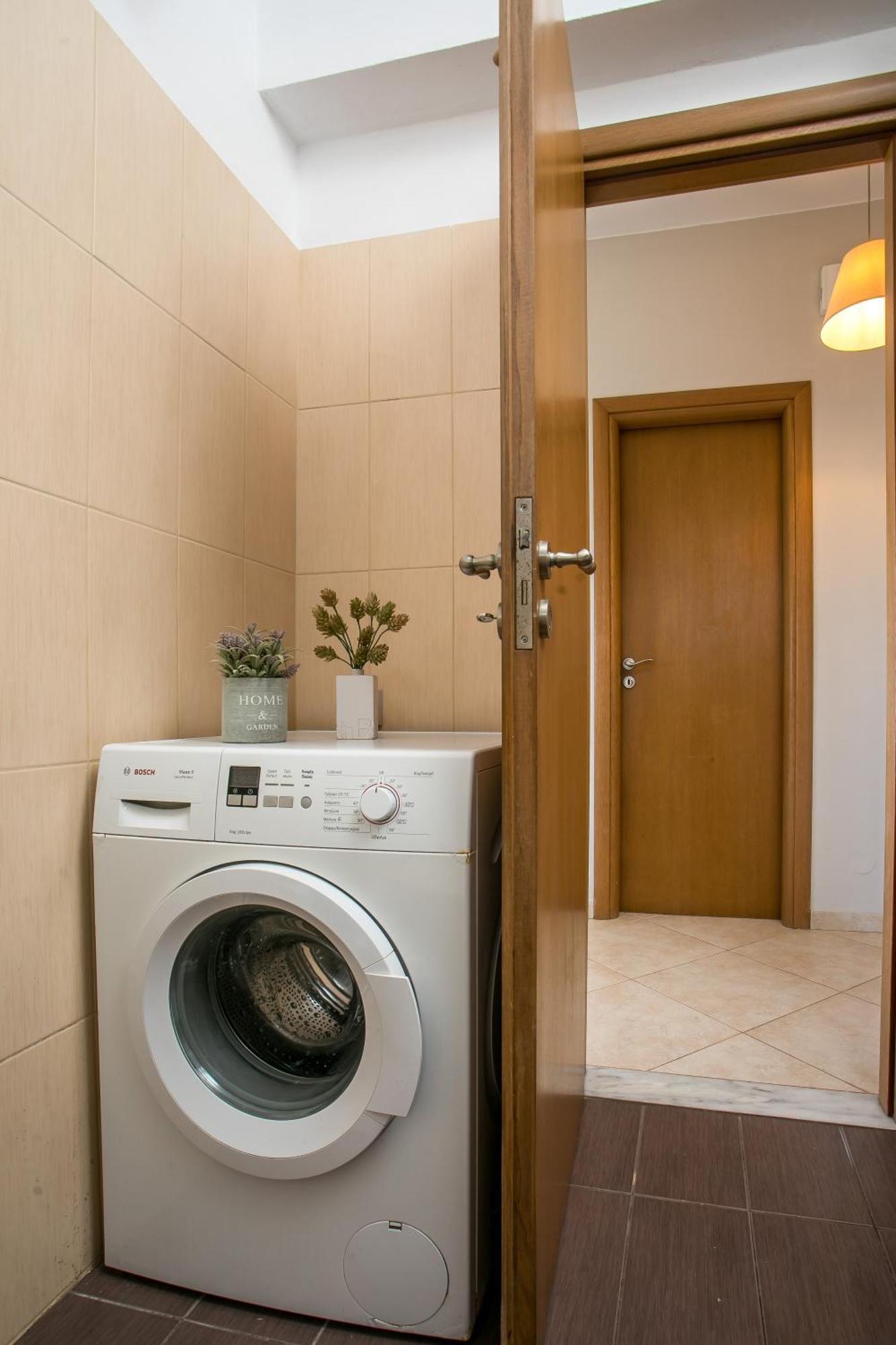 أفانتو Al Mare Apartments المظهر الخارجي الصورة