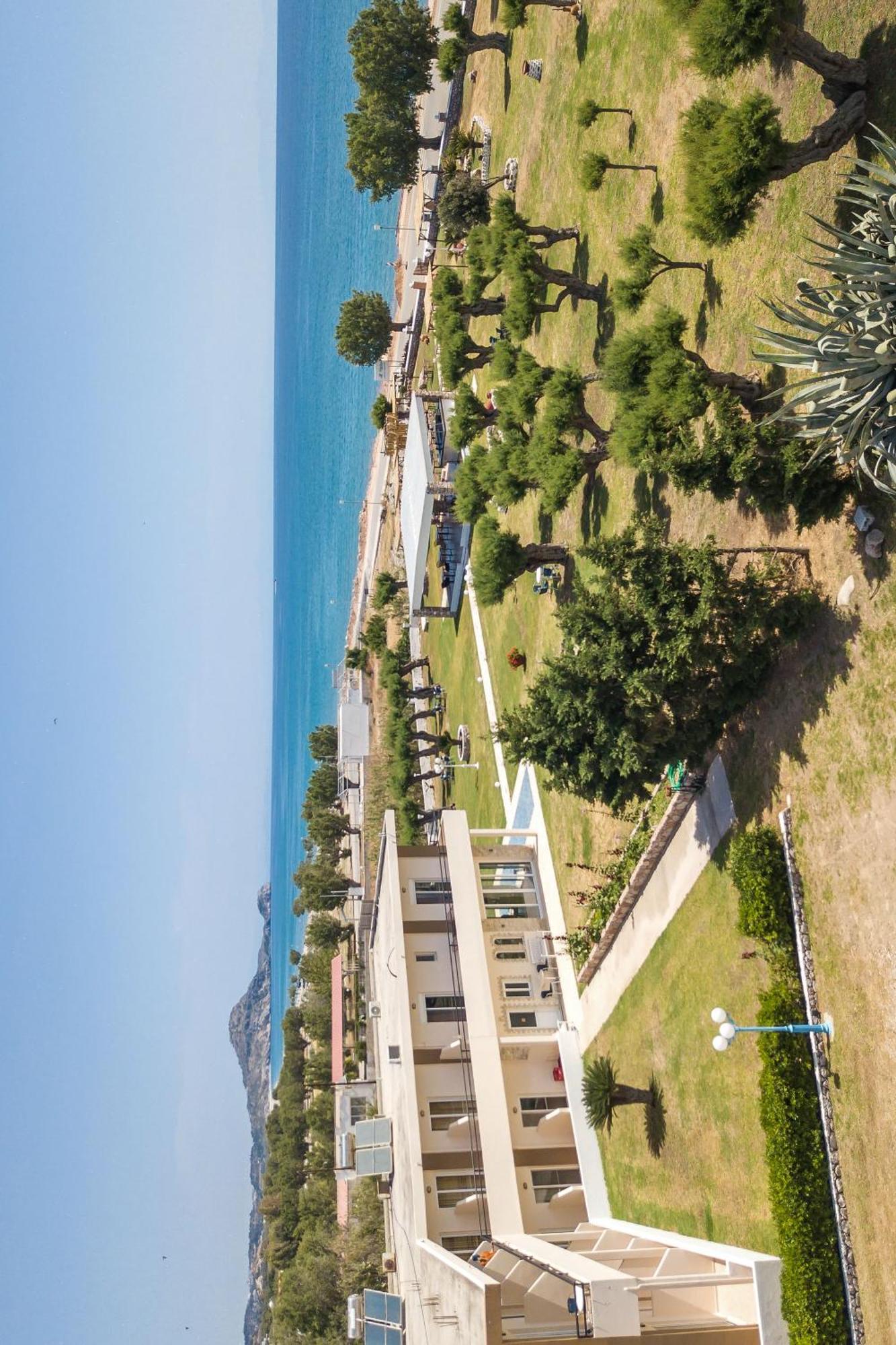 أفانتو Al Mare Apartments المظهر الخارجي الصورة