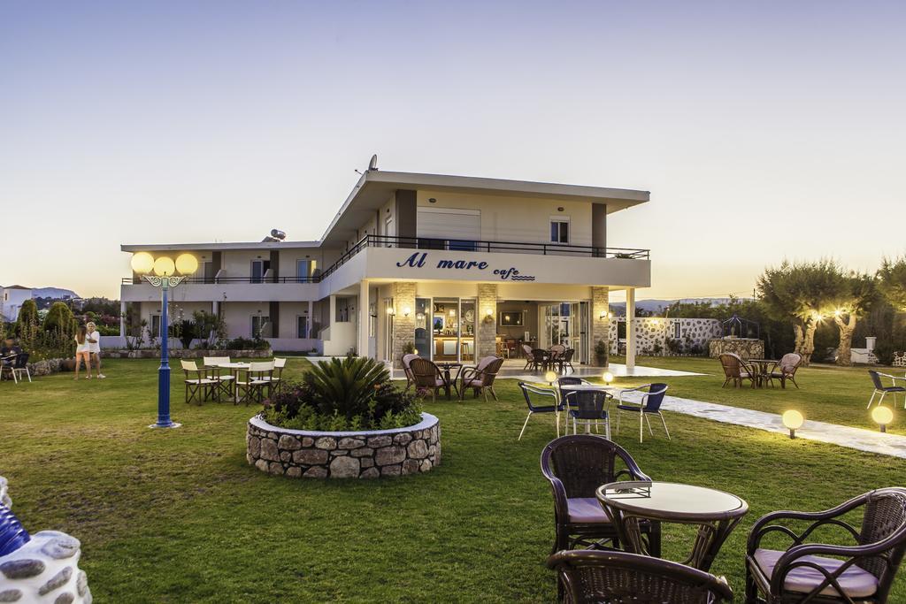 أفانتو Al Mare Apartments المظهر الخارجي الصورة
